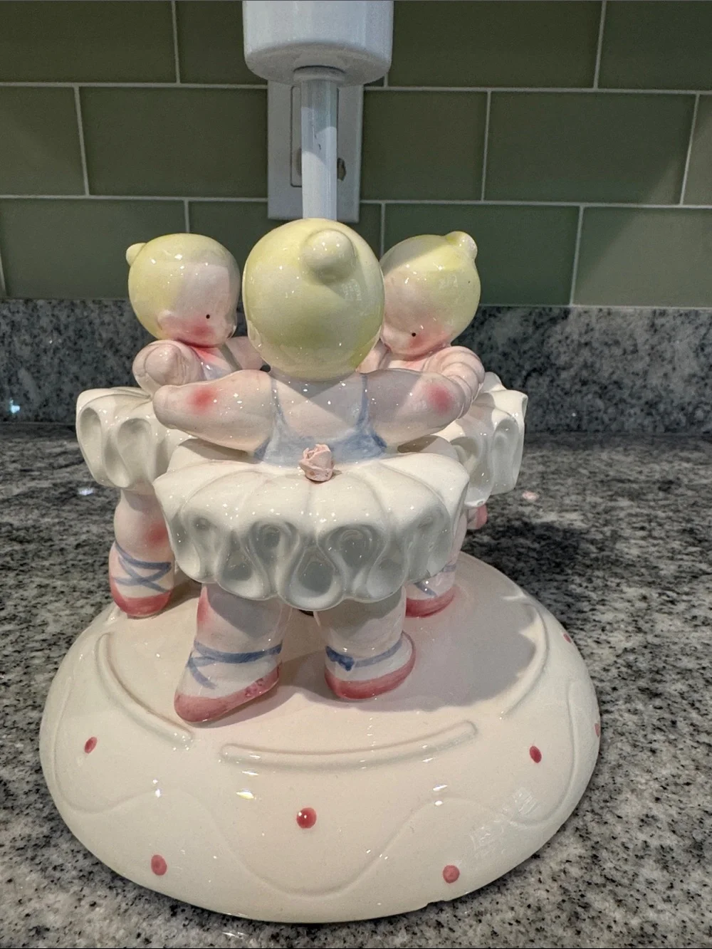 Vintage nursery or little girl bedroom lamp with three precious ballerinas!